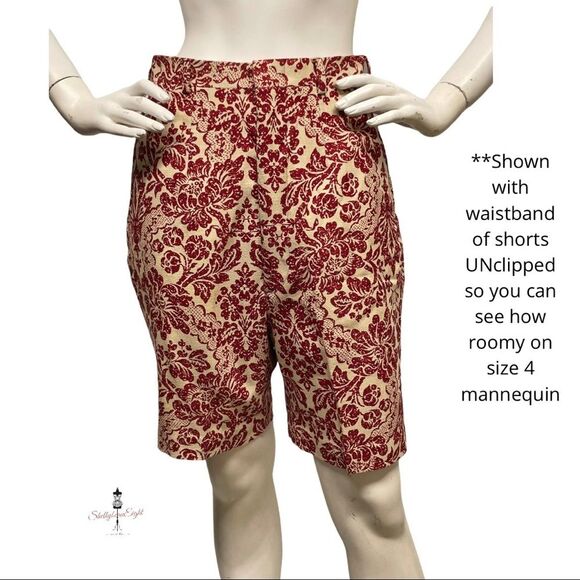 VINTAGE 1950s early 1960s Baroque Floral High Waist Long Walking Shorts 6 8 S M - Picture 15 of 16